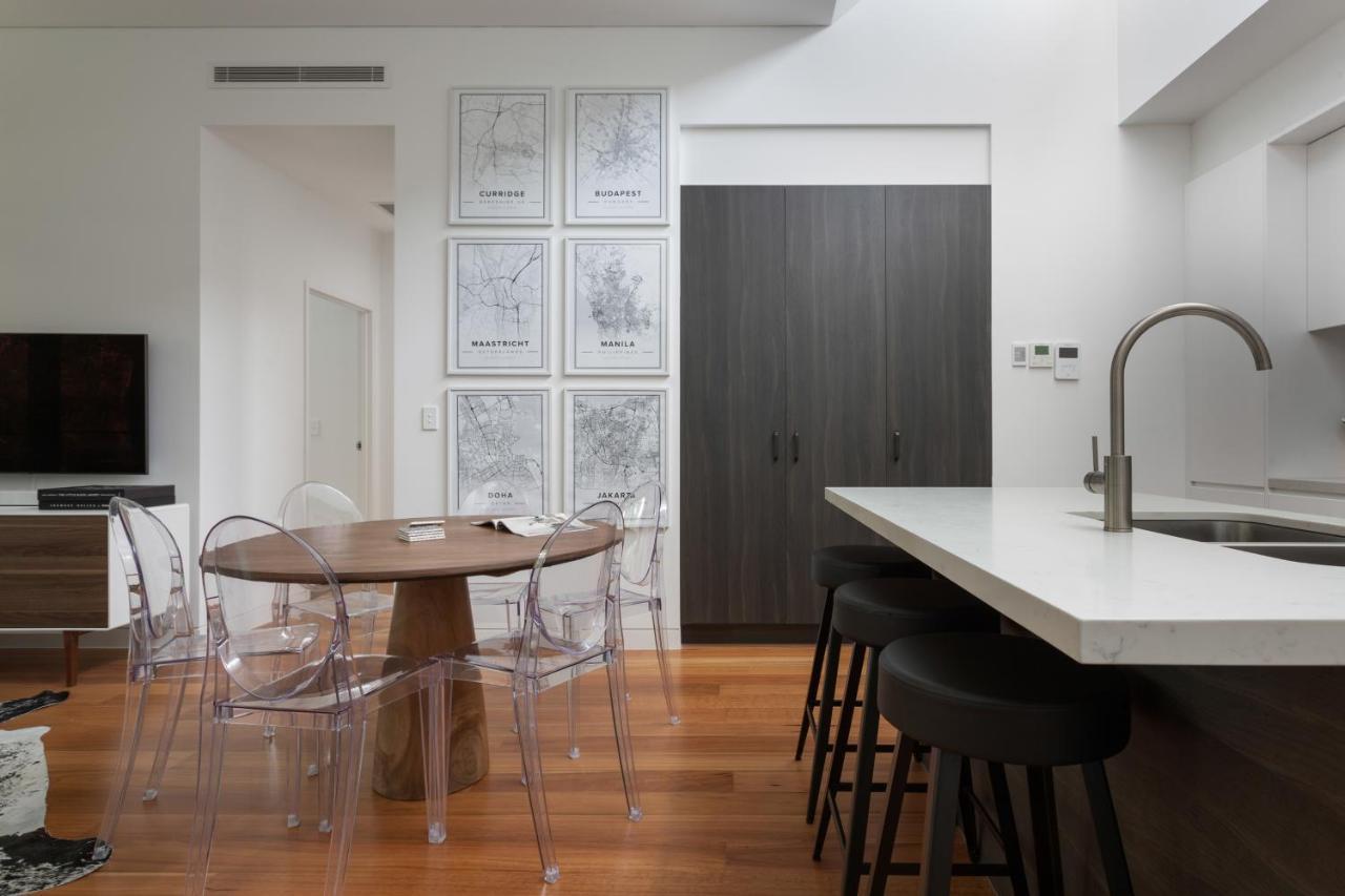 Stylish 2-Bed Apartment With Bbq Patio Near Beach Sydney Bagian luar foto